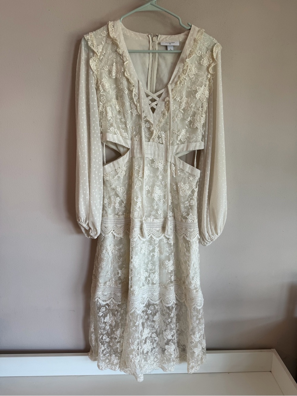 Alexis Cream Lace Cut-Out Midi Dress Long Sleeve Swiss Dot Floral Embroidery S